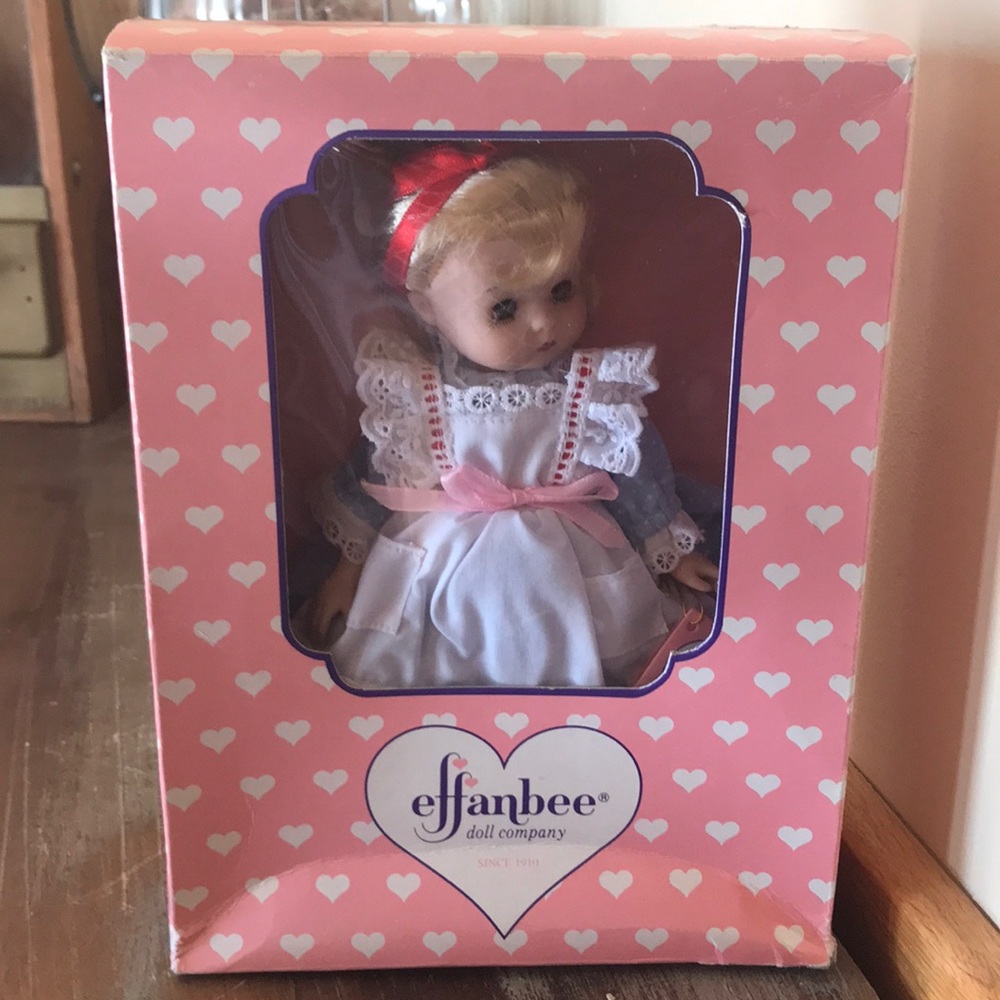 Antique Alice in Wonderland Effanbee doll NIP - Picture 1 of 4